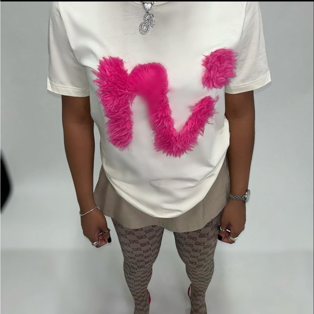**NEVER WORN** shopndria pink n furry fuzzy short sleeve t shirt